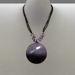 Black & Gray Shell Pendant Necklace – Beaded Statement Jewelry